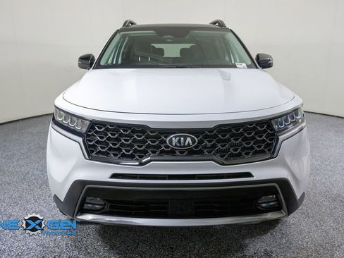 Used 2021 Kia Sorento EX w/ EX AWD X-Line Package image 2