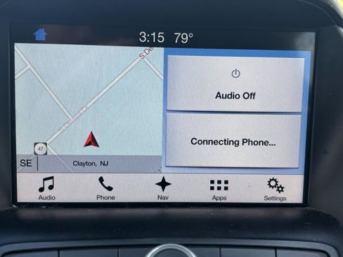 Used 2017 Ford Escape SE w/ Equipment Group 201A AWD/4WD image 12