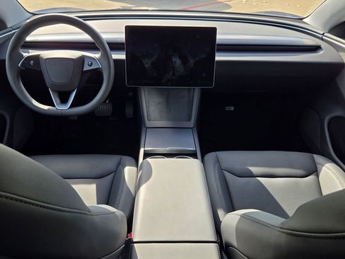 Used 2024 Tesla Model 3 Long Range RWD image 23