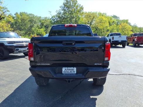 New 2026 Chevrolet Colorado ZR2 w/ Technology Package image 12