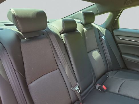 Used 2022 Honda Accord Sport image 35