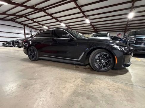 Used 2025 BMW i4 xDrive40i AWD/4WD image 5