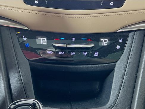 Used 2023 Cadillac XT5 Premium Luxury w/ Platinum Package image 19