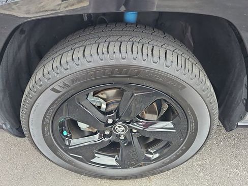 Used 2021 Toyota RAV4 XSE image 10