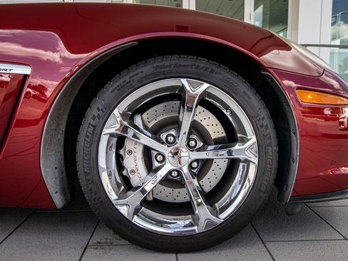 Used 2011 Chevrolet Corvette Grand Sport RWD image 5