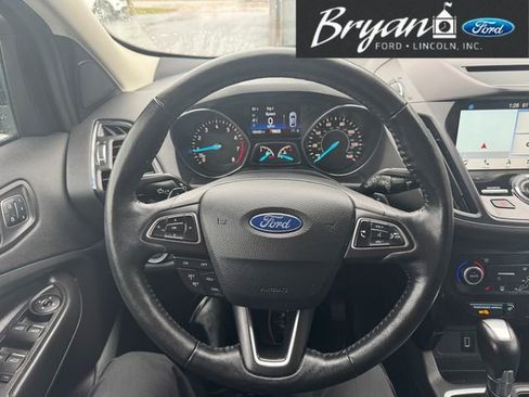 Used 2018 Ford Escape Titanium image 22