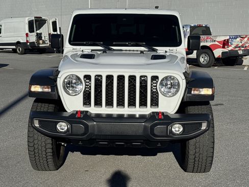 Used 2020 Jeep Gladiator Rubicon image 2