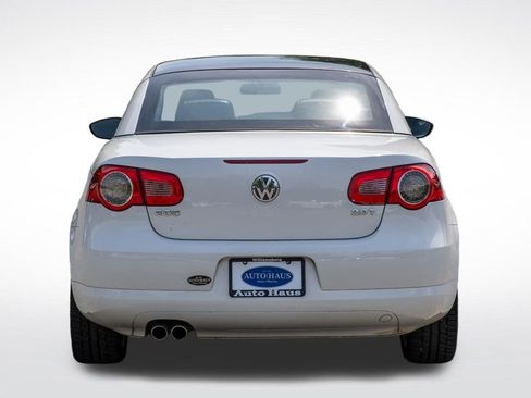 Used 2010 Volkswagen Eos Komfort FWD image 28