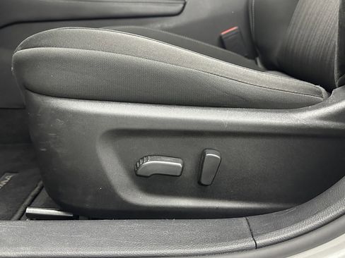 Used 2023 Nissan Altima 2.5 SV image 23