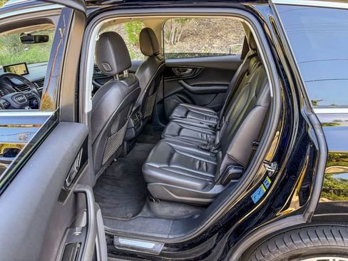 Used 2017 Audi Q7 2.0T Premium image 9