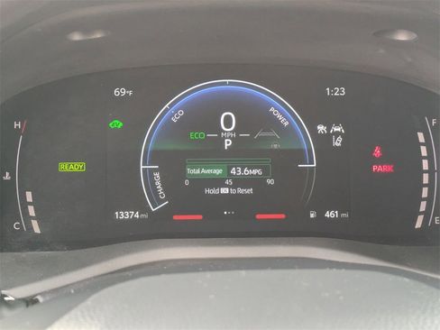 Used 2025 Toyota Camry LE image 22