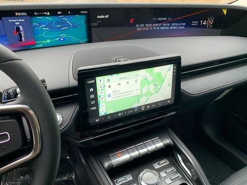 New 2026 Lincoln Nautilus Reserve image 29