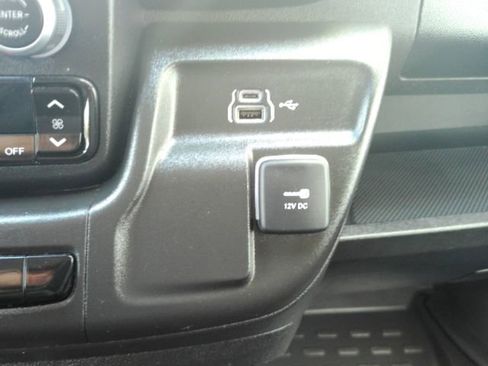 Used 2025 RAM ProMaster 3500 w/ Convenience Group FWD image 38