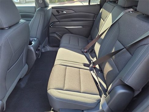 New 2026 Chevrolet Traverse LT w/ Sun and Wheel Package image 6