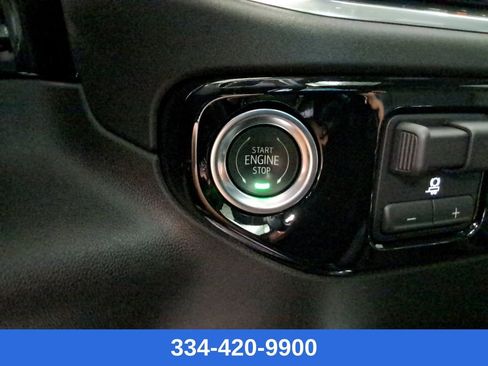 Used 2025 Chevrolet Silverado 1500 LTZ w/ LTZ Premium Package image 29