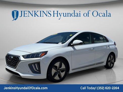 Certified 2021 Hyundai Ioniq Limited FWD image 7