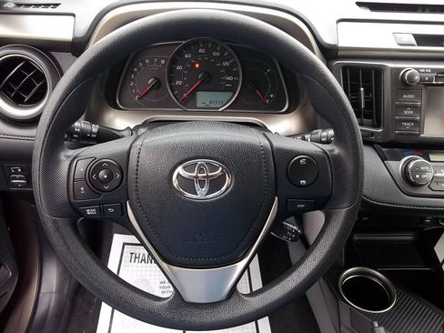 Used 2013 Toyota RAV4 XLE AWD/4WD image 6