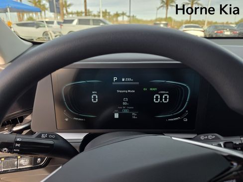 New 2026 Kia Niro LX FWD image 19