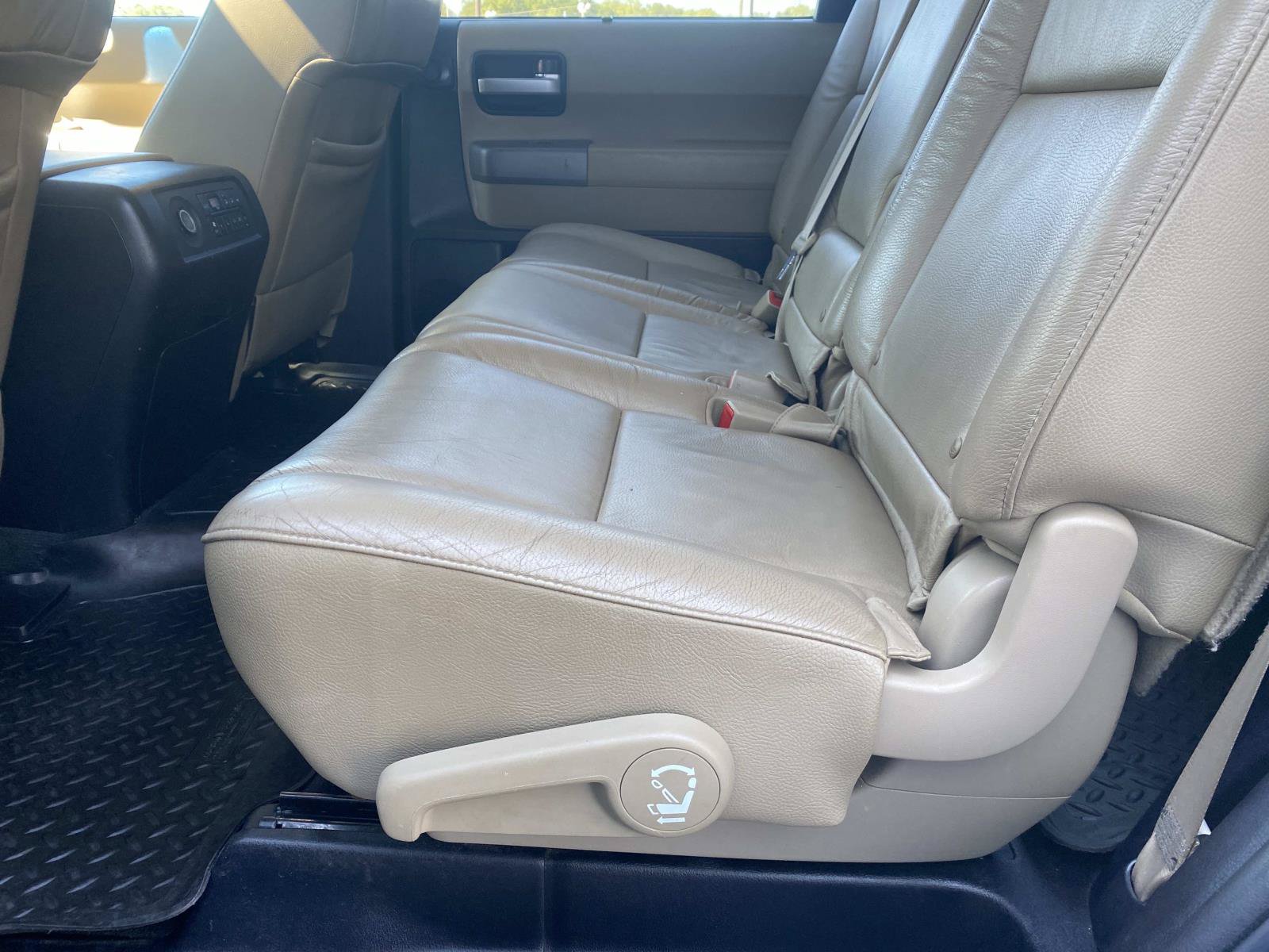 Used 2016 Toyota Sequoia Limited AWD/4WD image 14