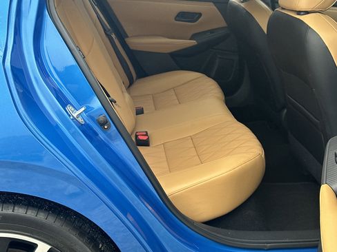 Used 2024 Nissan Sentra SV w/ SV Premium Package image 15