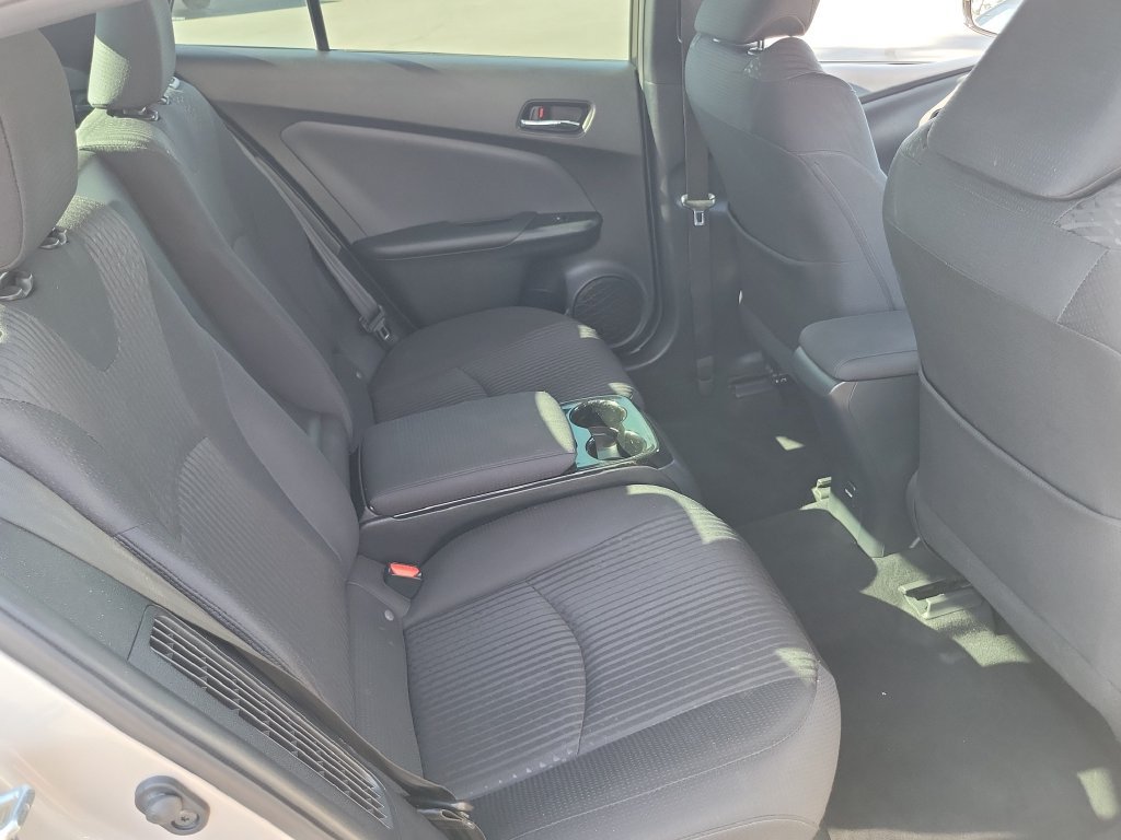 Used 2017 Toyota Prius Prime Plus w/ Preferred Accessory Package FWD image 23
