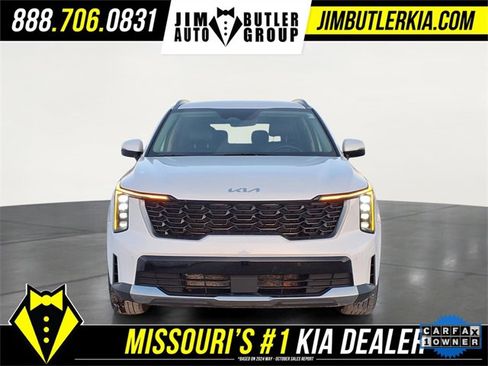 Used 2024 Kia Sorento S image 32
