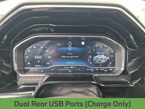 Used 2022 Chevrolet Silverado 1500 LTZ AWD/4WD image 19
