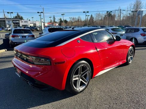 Used 2025 Nissan Z Sport w/ Floor Mat Package image 5
