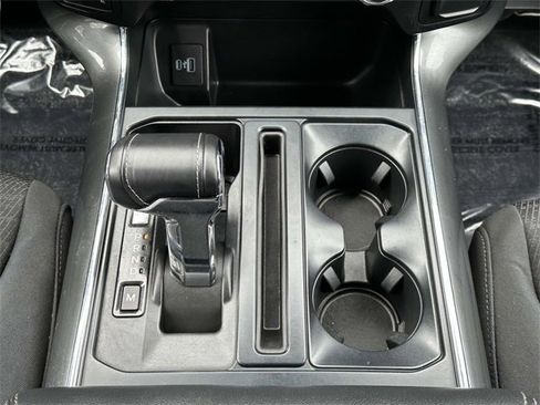 Used 2022 Ford F150 XLT w/ Equipment Group 302A High image 14