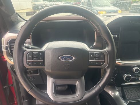 Used 2023 Ford F150 Lariat w/ Equipment Group 502A High AWD/4WD image 17