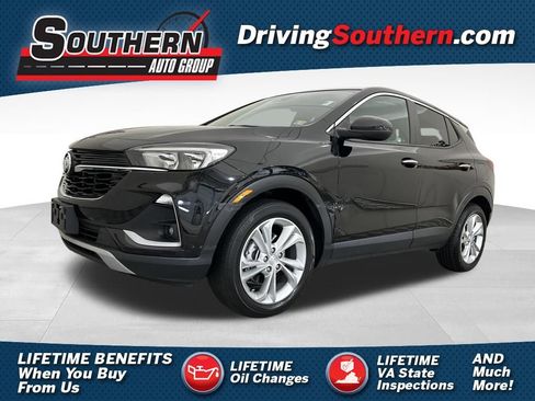 Used 2023 Buick Encore GX Preferred w/ Cold Weather Comfort Package FWD image 1