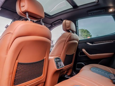 Used 2022 Maserati Levante GT image 22