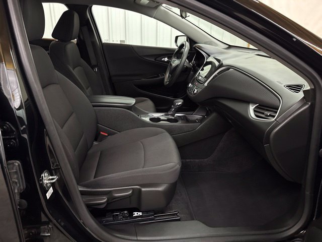 Used 2023 Chevrolet Malibu LT FWD image 21