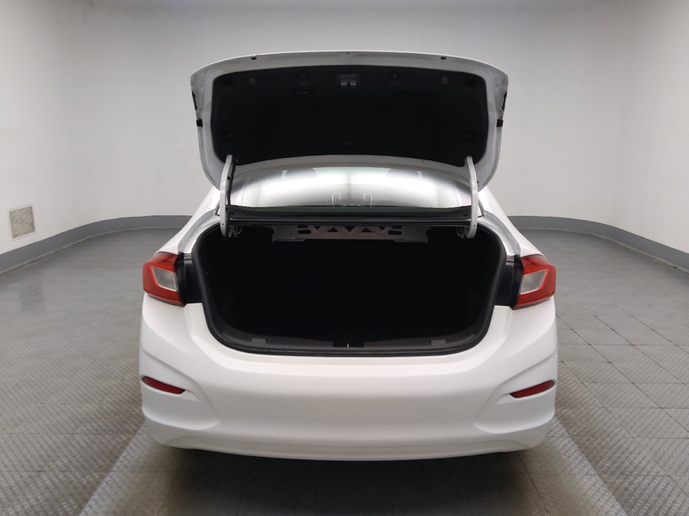 Used 2019 Chevrolet Cruze LS w/ LS Convenience Package FWD image 29
