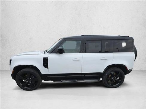 New 2026 Land Rover Defender 110 X-Dynamic SE image 8