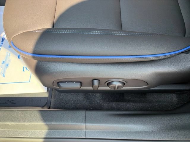 New 2026 Buick Envista Sport Touring w/ Convenience I Package FWD image 18