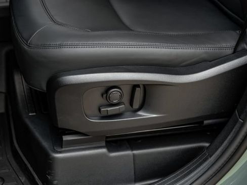 New 2026 Land Rover Defender 110 Trophy Edition AWD/4WD image 48