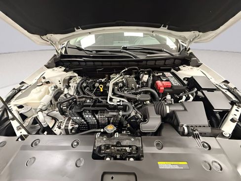 Used 2022 Nissan Altima 2.5 S FWD image 23