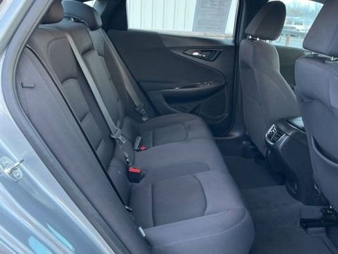 Used 2025 Chevrolet Malibu LT image 30