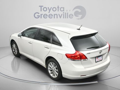 Used 2011 Toyota Venza w/ Premium Pkg #2 image 9