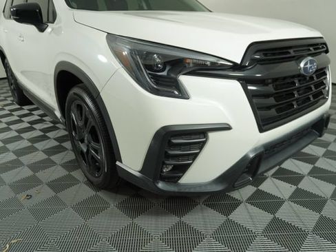 Used 2024 Subaru Ascent Onyx Edition Limited AWD/4WD image 10