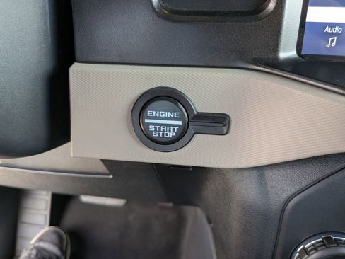 Used 2022 Ford Bronco Wildtrak AWD/4WD image 29