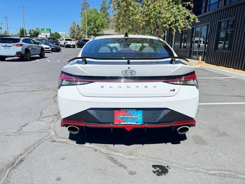 Used 2022 Hyundai Elantra N FWD image 4