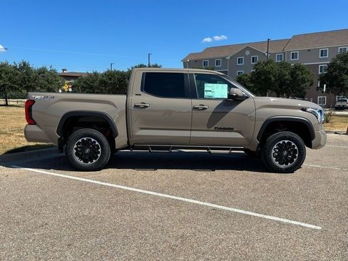 New 2026 Toyota Tundra SR5 image 5