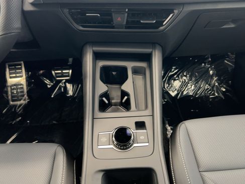 New 2026 Volkswagen Tiguan SE R-Line image 26