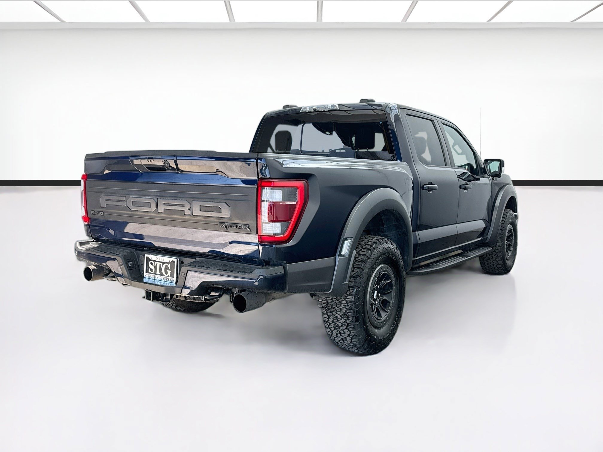 Used 2021 Ford F150 Raptor w/ Equipment Group 801A High AWD/4WD image 4
