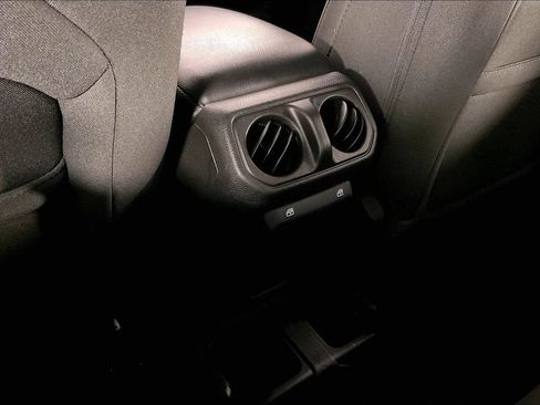 Used 2023 Jeep Gladiator Sport AWD/4WD image 30