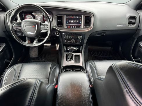 Used 2019 Dodge Charger R/T w/ Blacktop Package RWD image 25