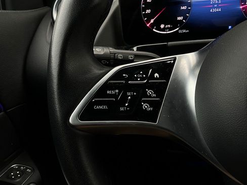 Used 2025 Mercedes-Benz GLA 250 image 39