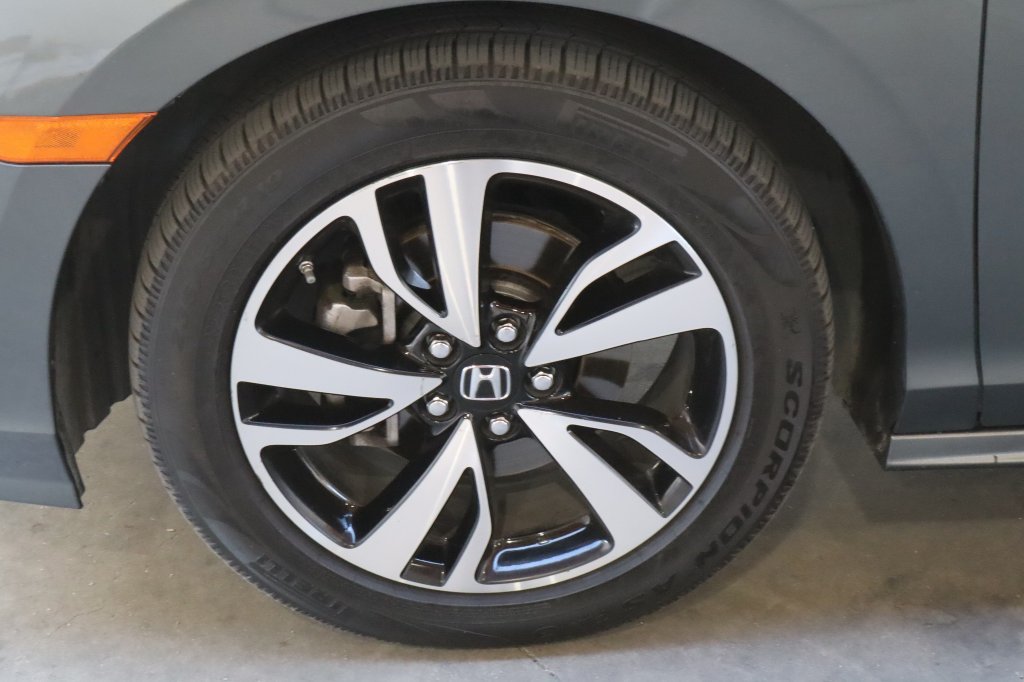 Used 2018 Honda Odyssey Elite image 14